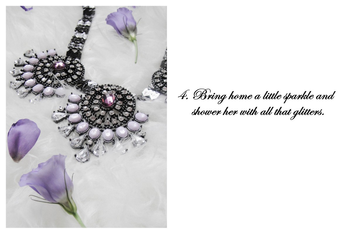 Mother's Day Gift Ideas - Photo Bianca at www.itsallbee.com Mother's Day Gift Ideas - Photo Bianca at www.itsallbee.com