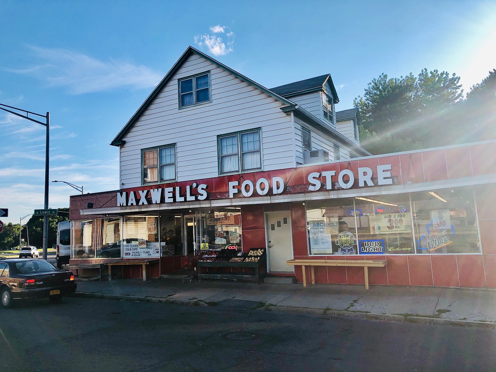 TOUR Maxwell's Food Store Auburn, NY