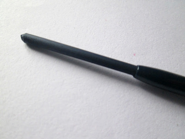 Rimmel London Exaggerate Waterproof Eyeliner Deep Ocean Review, Swatches & EOTDs