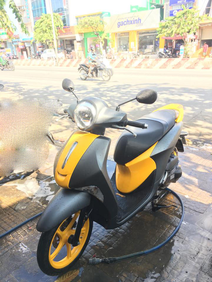 Sơn xe Yamaha Janus màu vàng xám cực đẹp - SƠN XE GIÁ RẺ