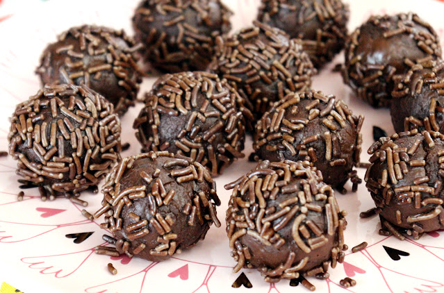 Usei aveia para fazer brigadeiro brigadeiro de aveia, brigadeiro vegano brigadeiro fit