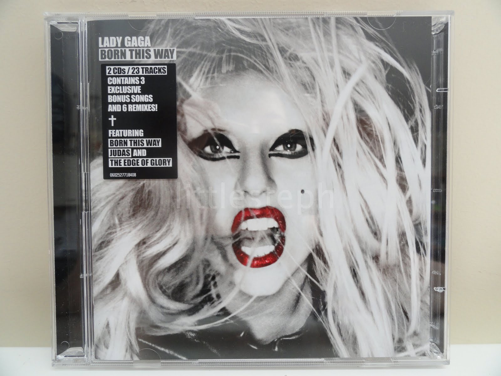 Lady gaga remember us this way перевод. Леди Гага альбомы. Леди Гага Борн ЗИС Вей. Леди Гага обложки альбомов. Леди Гага альбом born this.