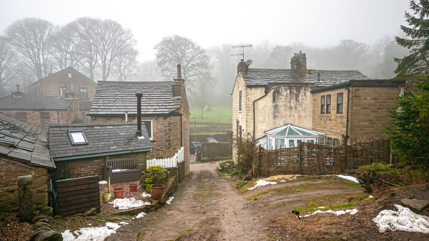Last Of The Summer Pies Exploring Oakworth Part 11 Clough Lane