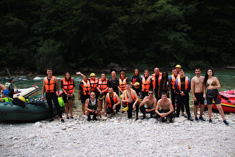 rafting, volunteering, volunteer organization, volunteers, raft, skipper, Bosnia, voluntouring, workaway, voluntourism, helpx