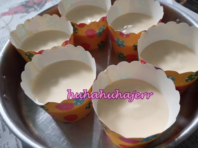 Hokkaido Chiffon Cupcakes 