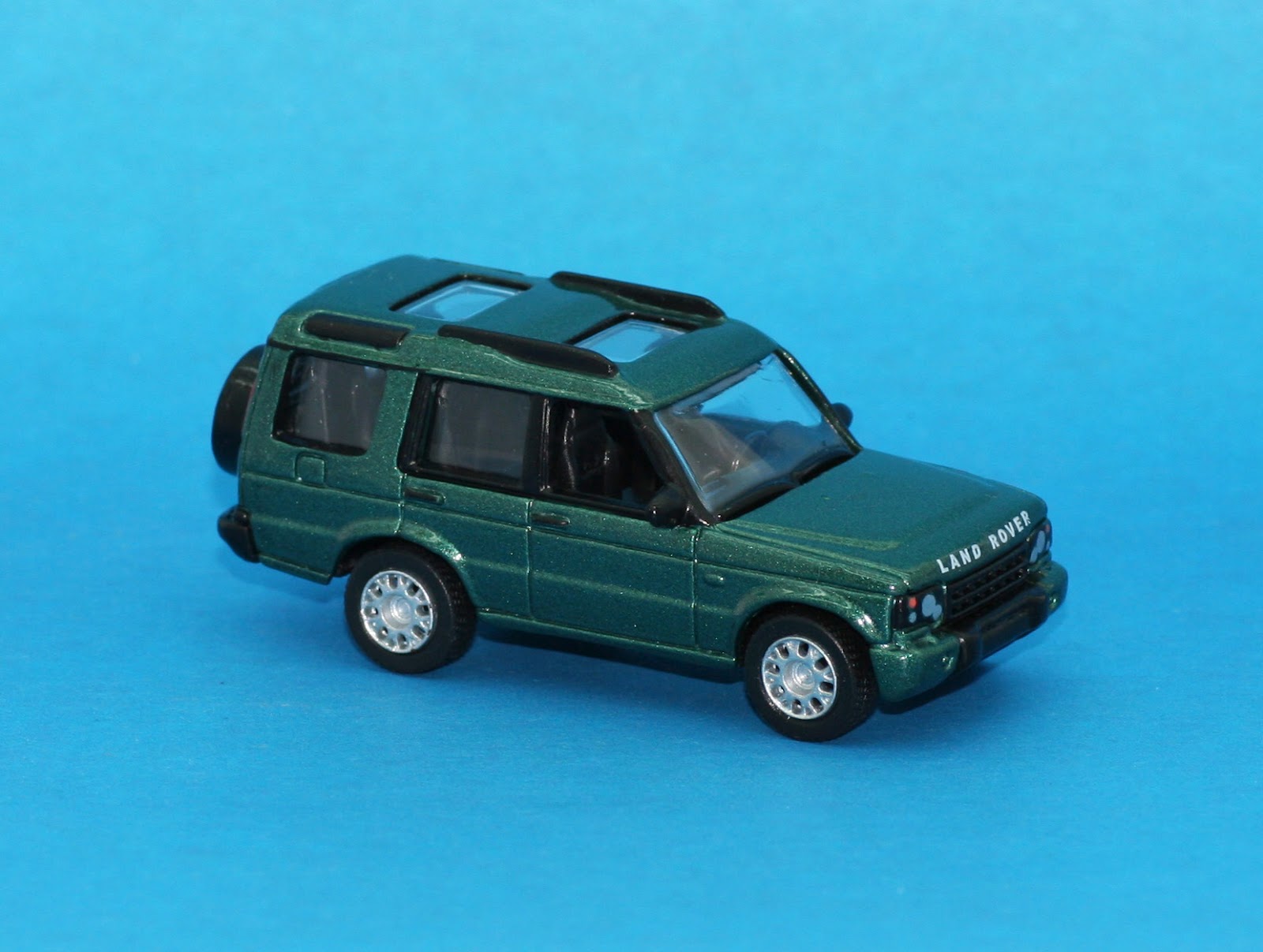 Incredible Mini Garage Land Rover Discovery Series Ii Motormax