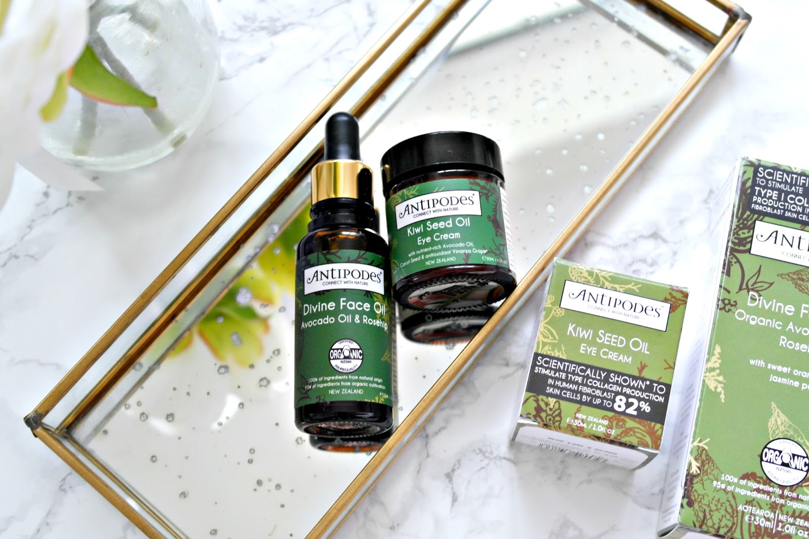 The Amazing Antipodes Divine Face Oil & Antipodes Kiwi Seed Oil Eye