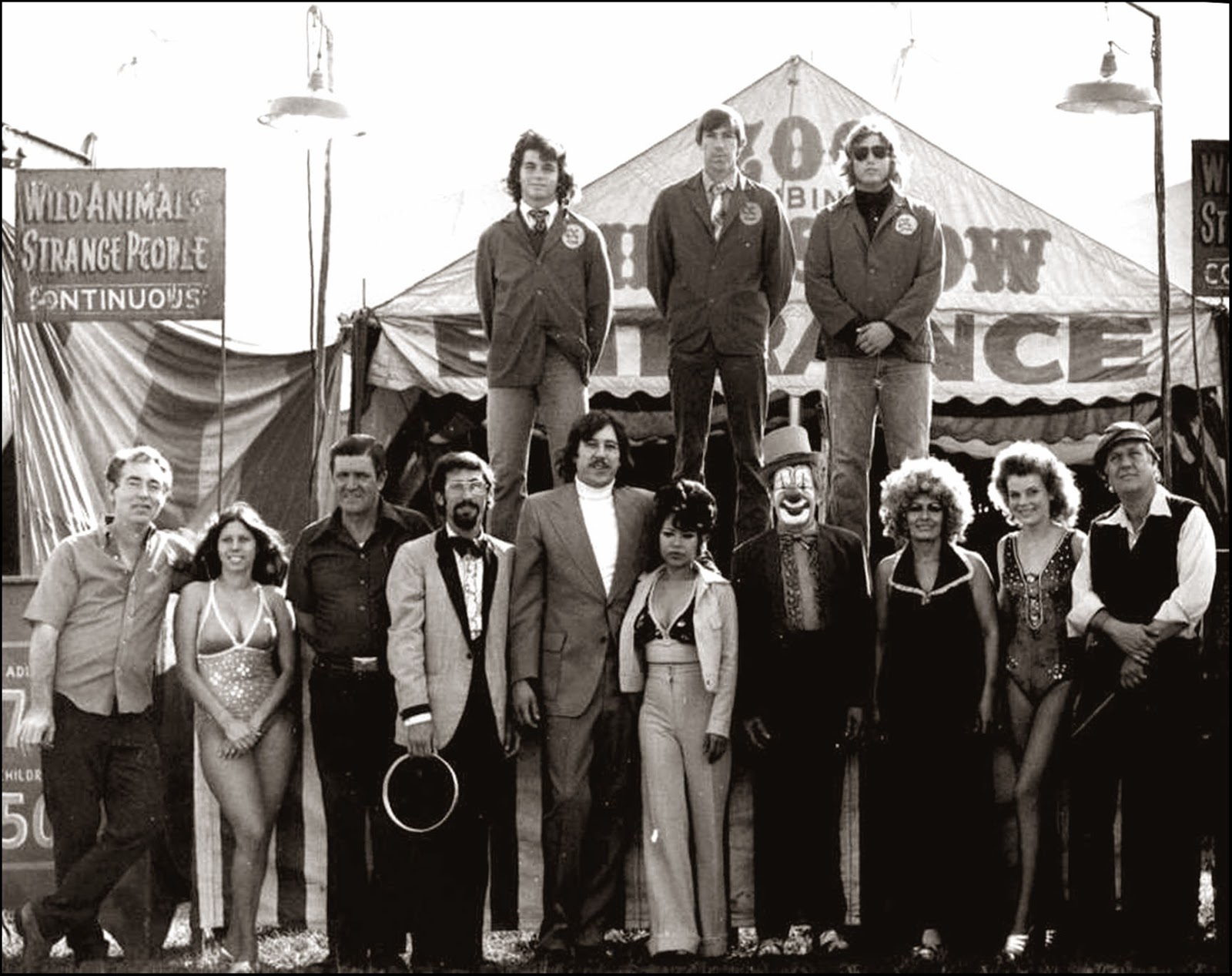 Buckles Blog SIDE SHOWS 9