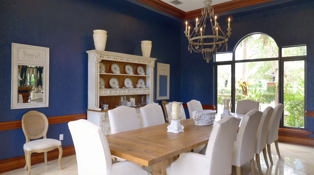 35 Interior Design Photos vs. 10401 SW 64 Ave, Pinecrest, FL Luxury Home Tour