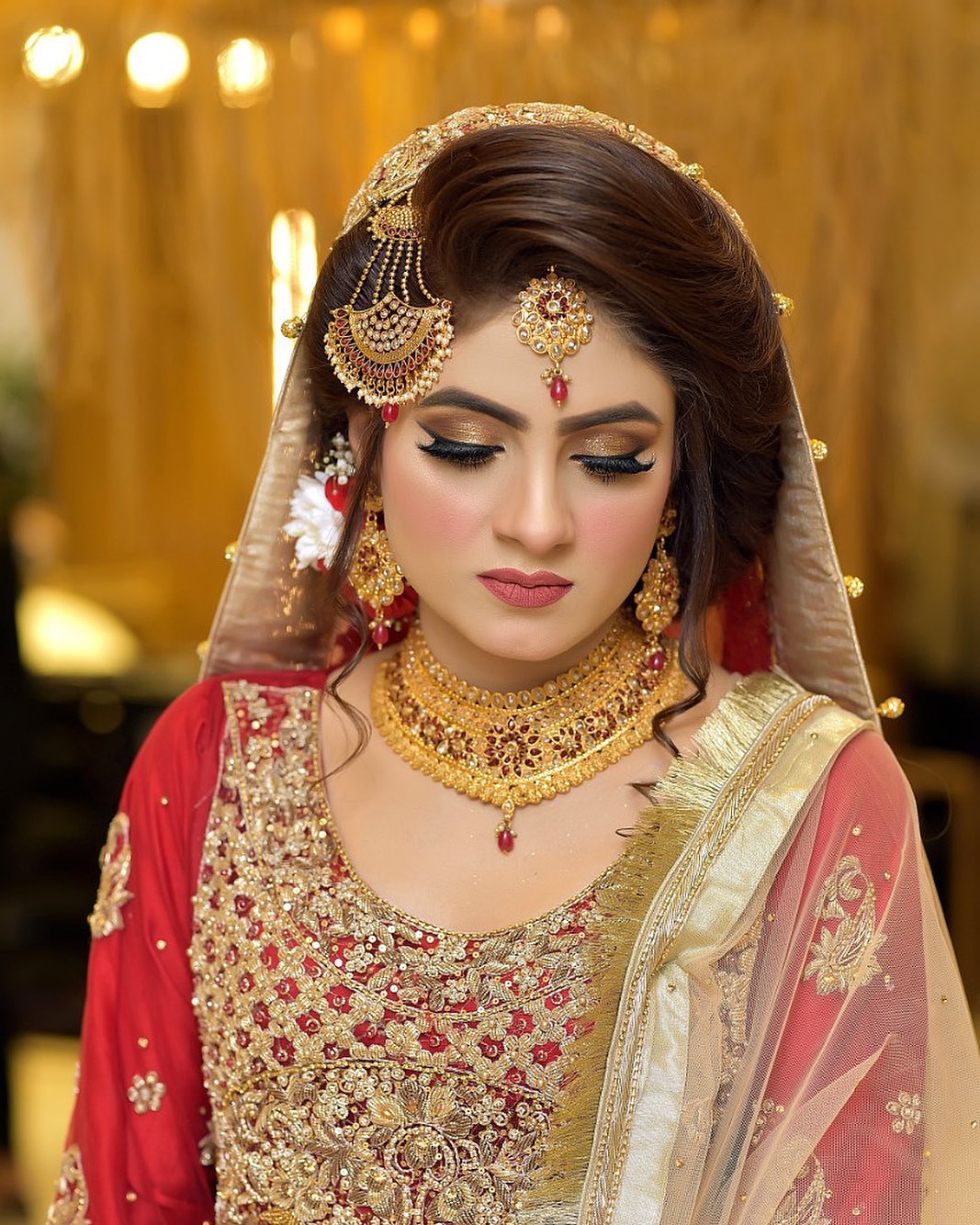 Beautiful Bridal Makeup DP