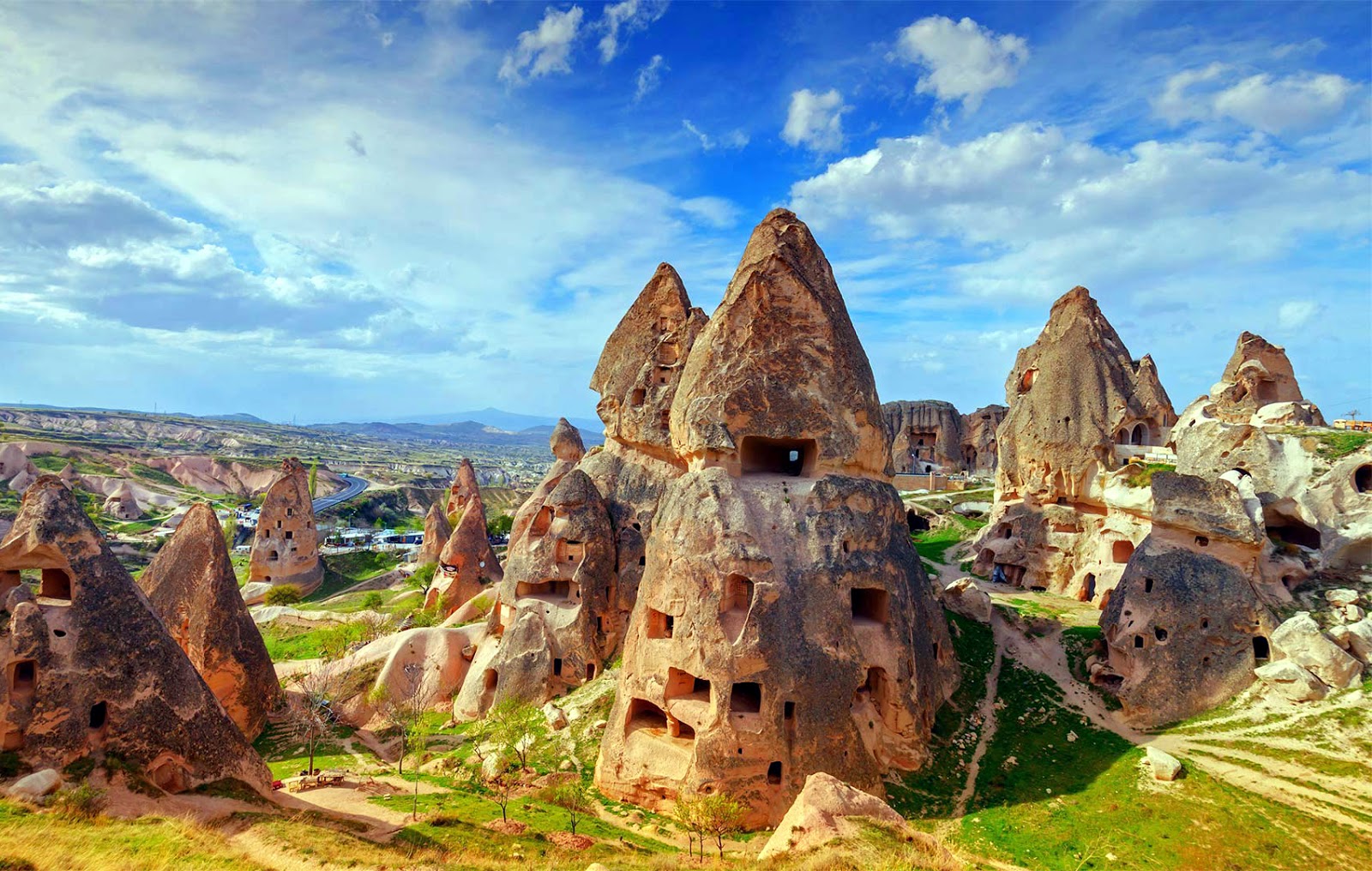 Fairy chimneys and cave dwellings in Uçhisar, Cappadocia, Turkey
