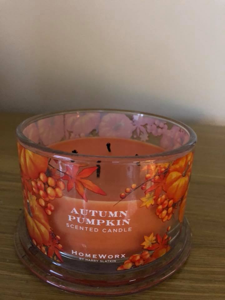 Life Inside the Page HomeWorx Candles by Harry Slatkin Review Autumn Pumpkin