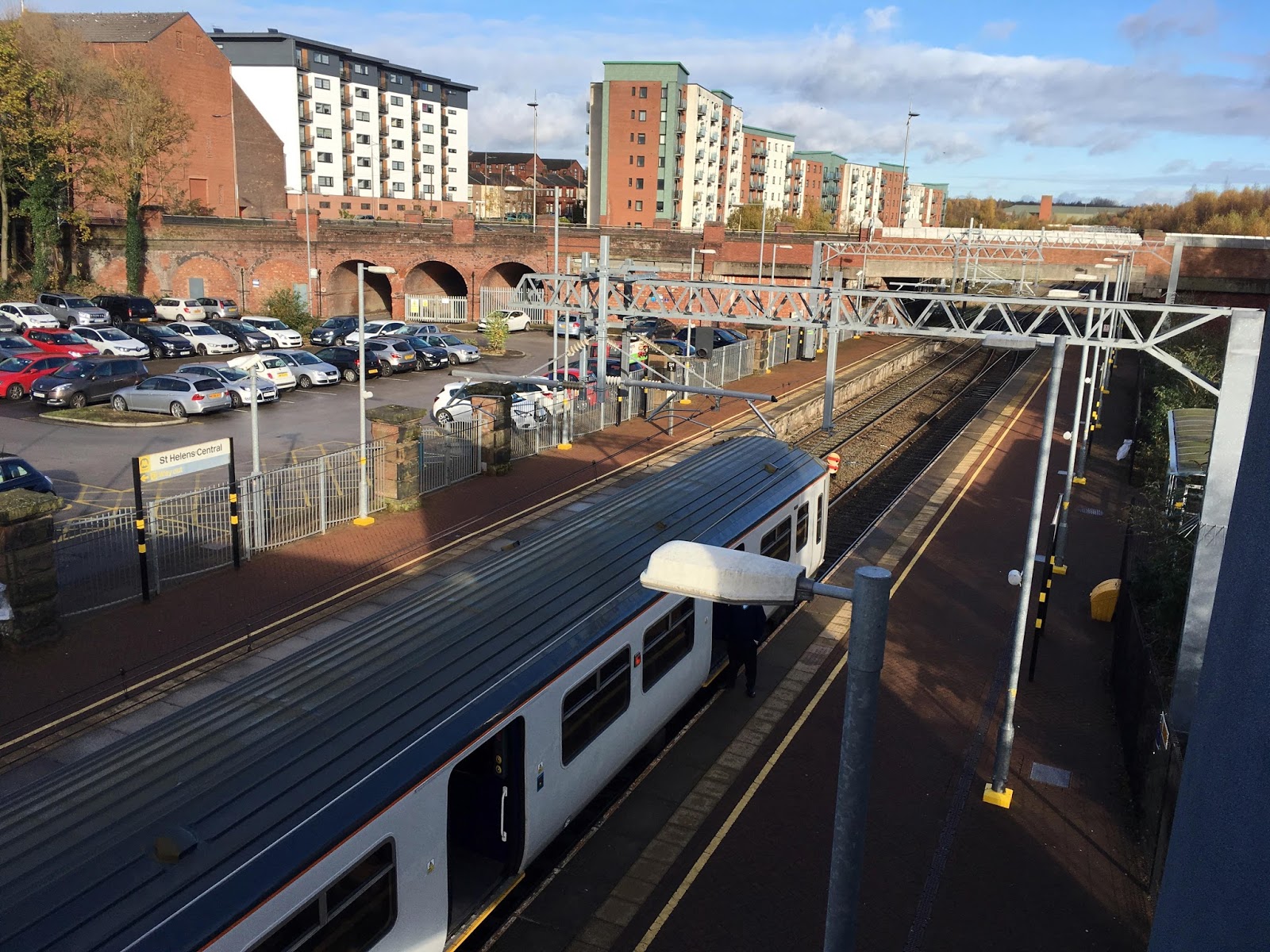 Calling at... British railway stations St Helens Central (SNH)