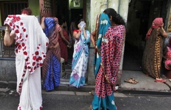 বর্ধমান শহরের প্রায় দুশো যৌন কর্মীকে দেওয়া হবে করোনা ভ্যাকসিন