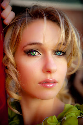 How to Change Eye Colour in Photoshop