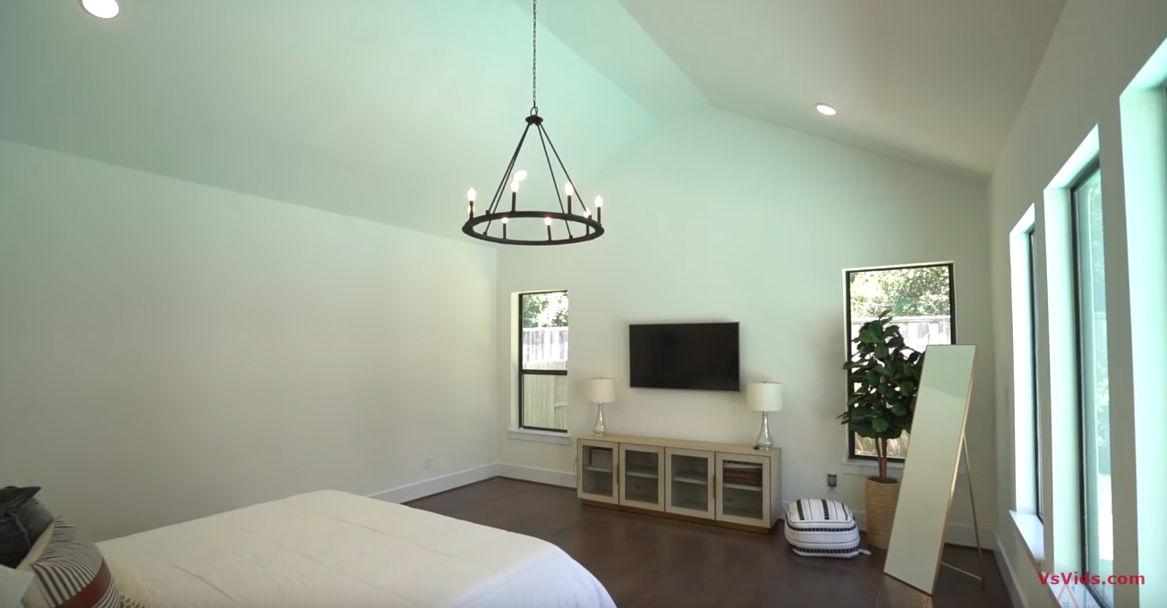 26 Photos vs. Breathtaking Contemporary Style Home in Gated Community | Houston, TX - Luxury Home & Interior Design Tour 26 Photos vs. Breathtaking Contemporary Style Home in Gated Community | Houston, TX - Luxury Home & Interior Design Tour