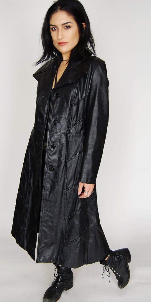 Leather Coat Daydreams: Vintage delight
