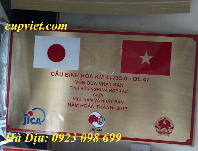 bieu trung ky niem bieu trung dong cao cap dia dong duc noi phong canh dia dong vien go dep