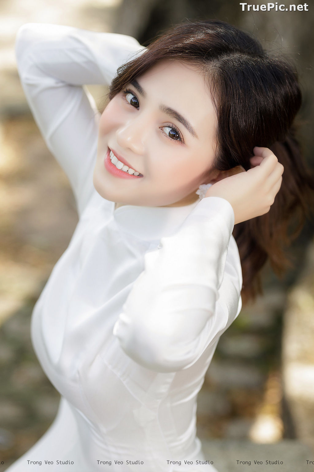 Image The Beauty of Vietnamese Girls with Traditional Dress (Ao Dai) #4 - TruePic.net - Picture-43