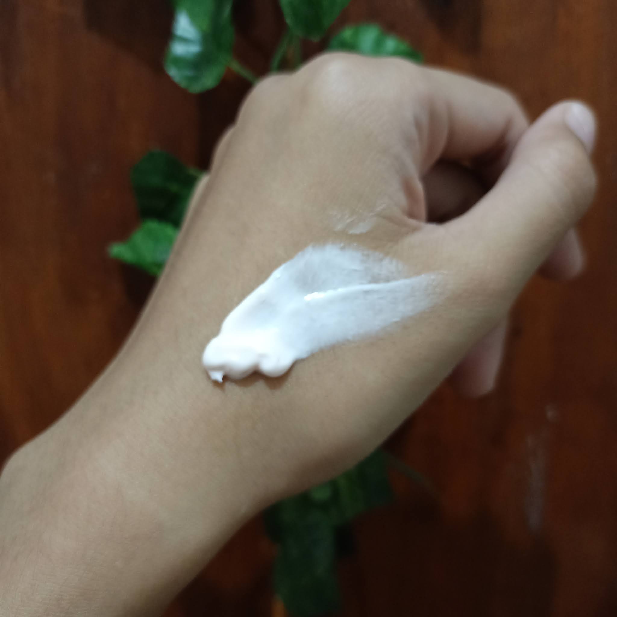 Review Jolly Body Lotion Terbaru Dari Scarlett Whitening Fun Beauty