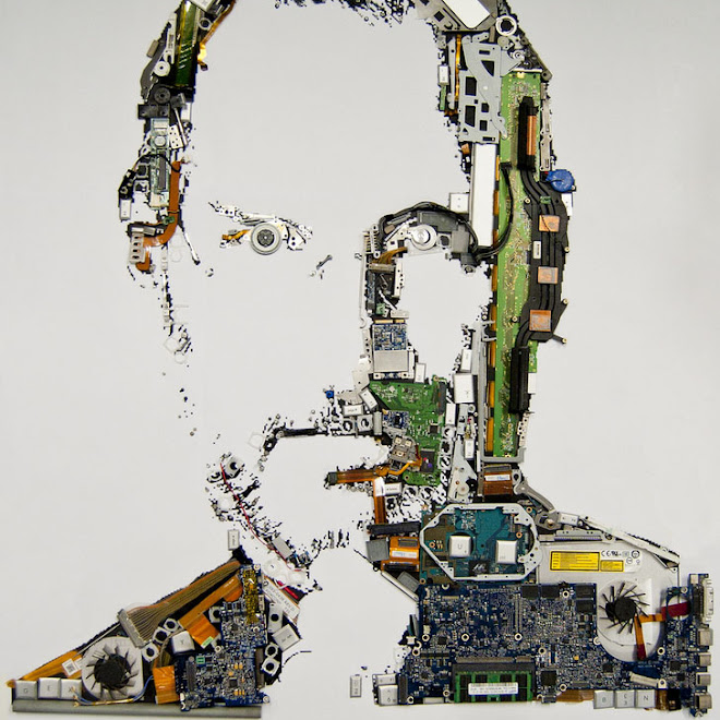 Photo :　MacBook Pro のパーツを組み合わせて描いた故スティーブ・ジョブズの肖像