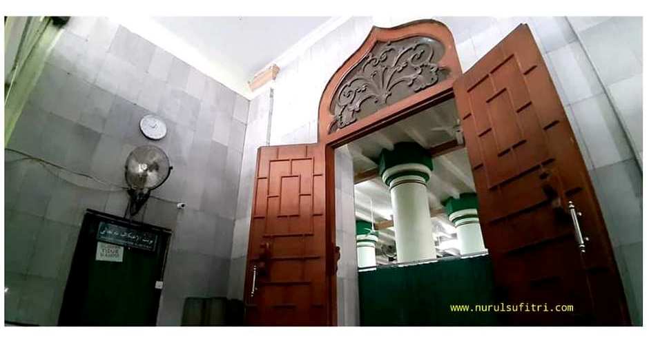 Kisah Masjid Kauman Semarang, Ditopang 36 Pilar Kokoh Hingga Siarkan Proklamasi RI Nurul Sufitri Travel Blog