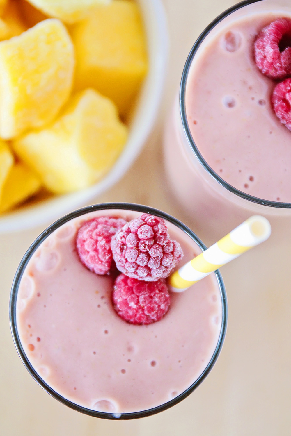 This refreshing and healthy mango raspberry smoothie is the perfect easy breakfast!