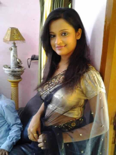 Beautiful Indian Bhabhi Photos Damn Sexy 