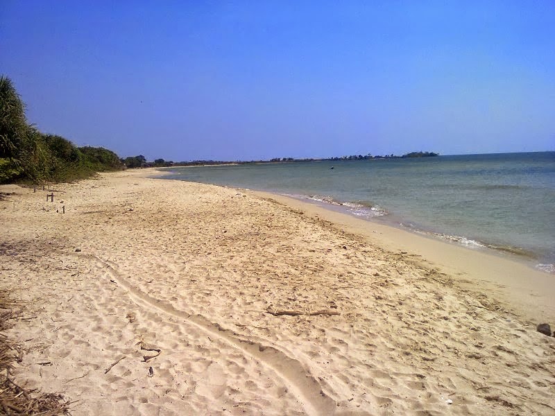 Pantai Bondo