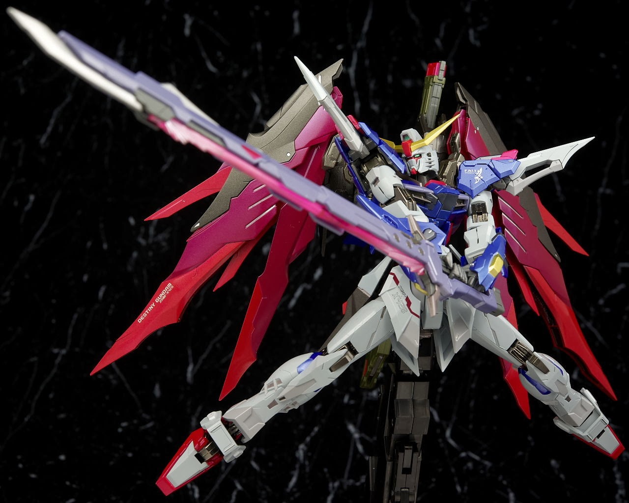 開催記念商品METAL BUILDデスティニーガンダムSOUL RED Ver. - おもちゃ