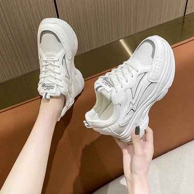 GIÀY THỂ THAO ĐỘN ĐẾ 7 PHÂN, PHONG CÁCH TRẺ TRUNG NĂNG ĐỘNG (FORM NHỎ 1 SIZE) 7 sm 2023 02 26 08 23 03 0700 DditcTrfHe