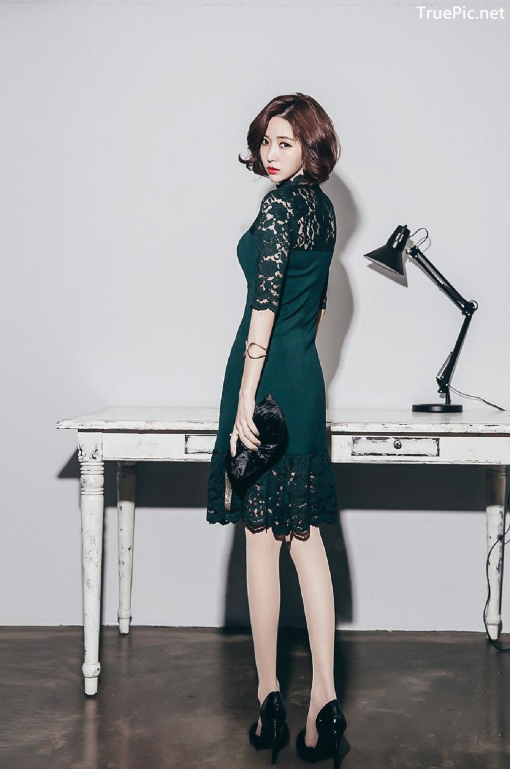 Image Ye Jin - Korean Fashion Model - Studio Photoshoot Collection - TruePic.net - Picture-31