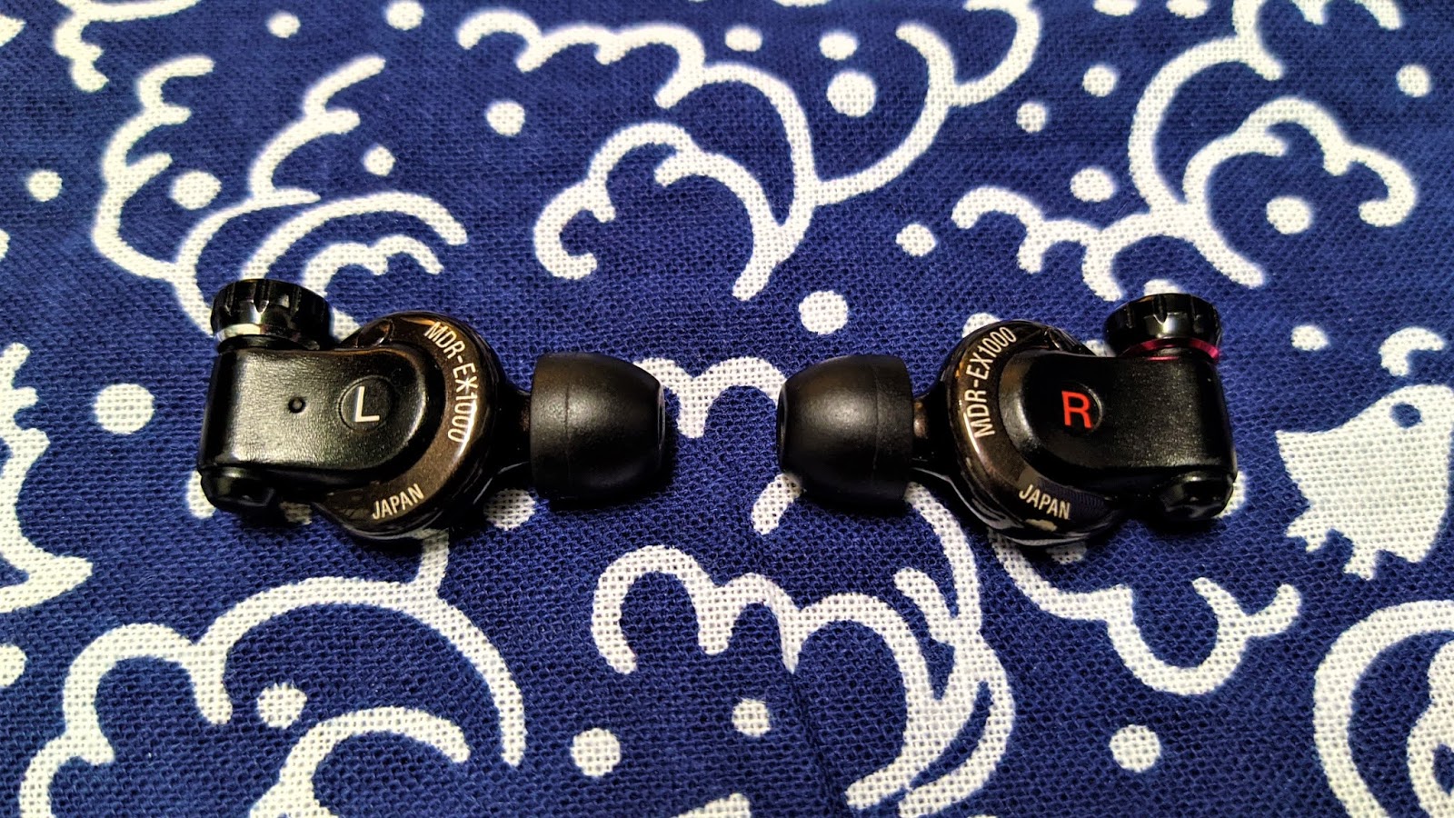 Sony MDR-EX1000 Review: The Crippled Giant