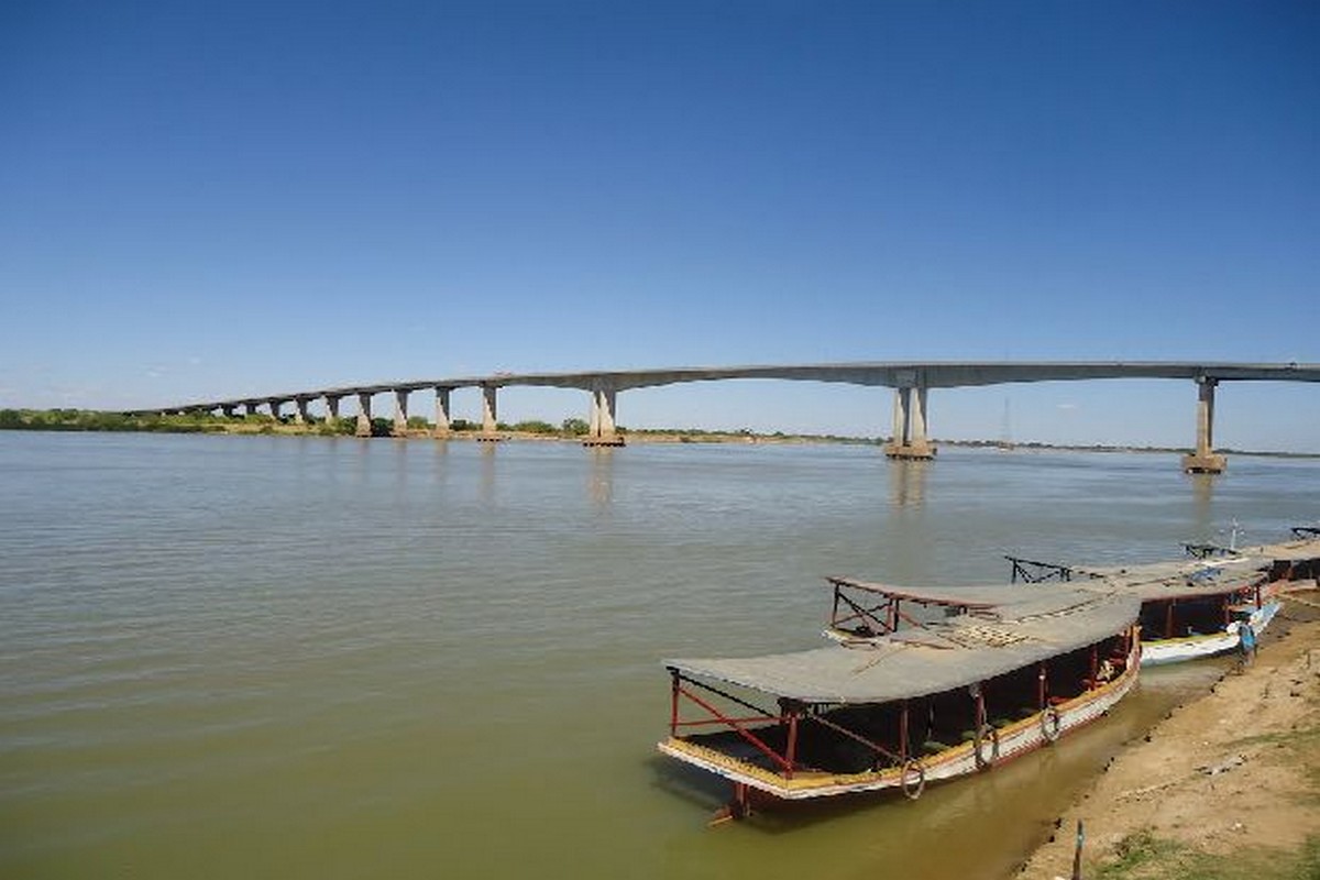 Nível do Rio São Francisco sobe mais de dois metros em Bom Jesus da Lapa Nível do Rio São Francisco sobe mais de dois metros em Bom Jesus da Lapa