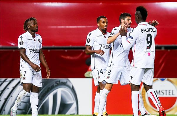 برشلونة وميلان يتنافسان على موهوب فرنسي