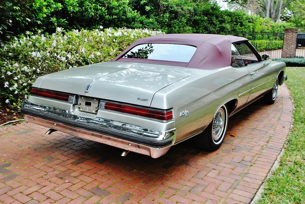 Buick lesabre 1957