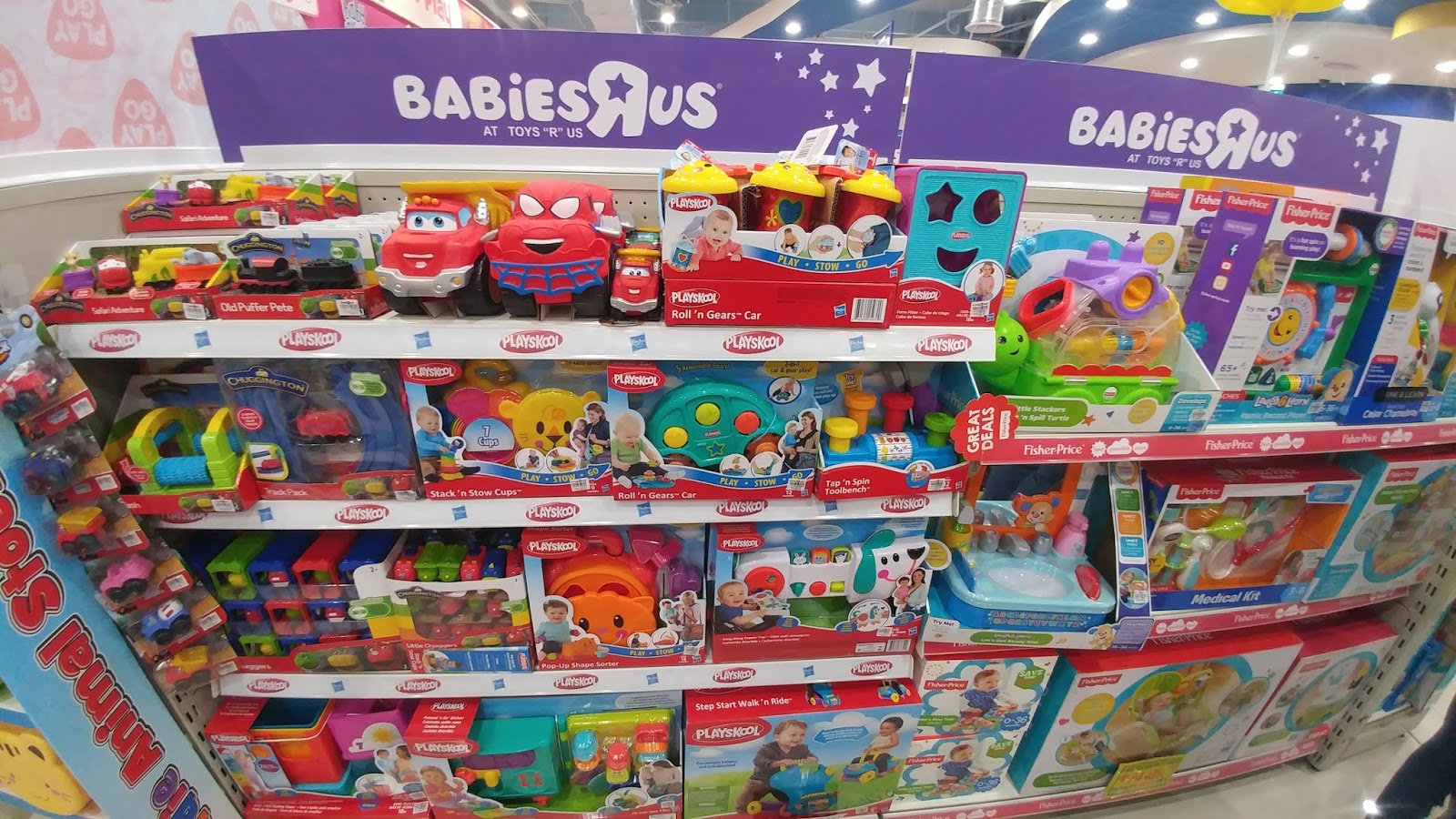Toys "R" Us expands their 33rd store in the South Passions of a SAHM