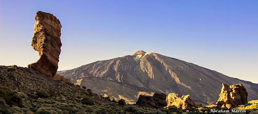 ROQUE CINCHADO Y EL TEIDE