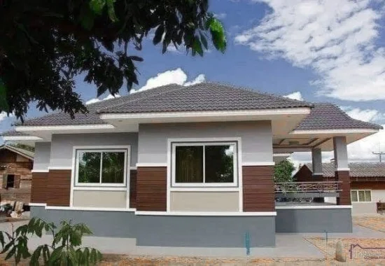 Lingkar Warna Desain Teras Rumah Minimalis Dengan Kombinasi Atap Pelana Dan Limasan