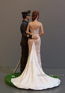 cake topper personalizzati nei minimi dettagli idea regalo matrimonio sposa abito elegante lombardia orme magiche