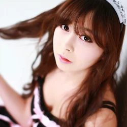 Seo Han Bit – In Maid Costume Foto 16