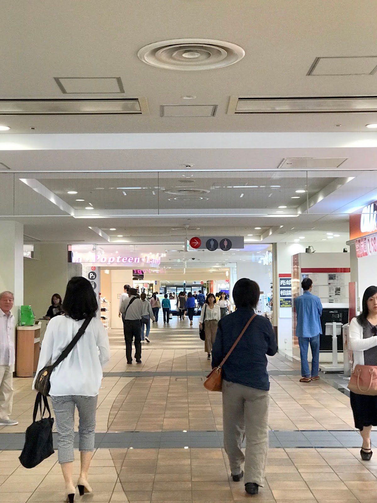 鳳梨人稍微進行了一個寫網誌的動作 千葉縣船橋好逛 好吃的東京灣lalaport