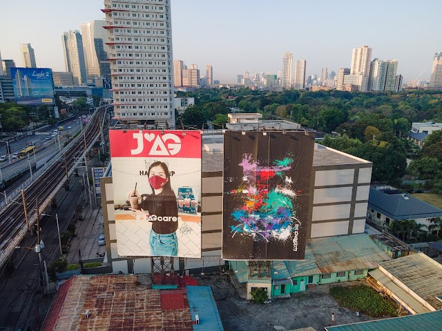 Advertising Man Creates The Largest Abstract Painting in the Philippines