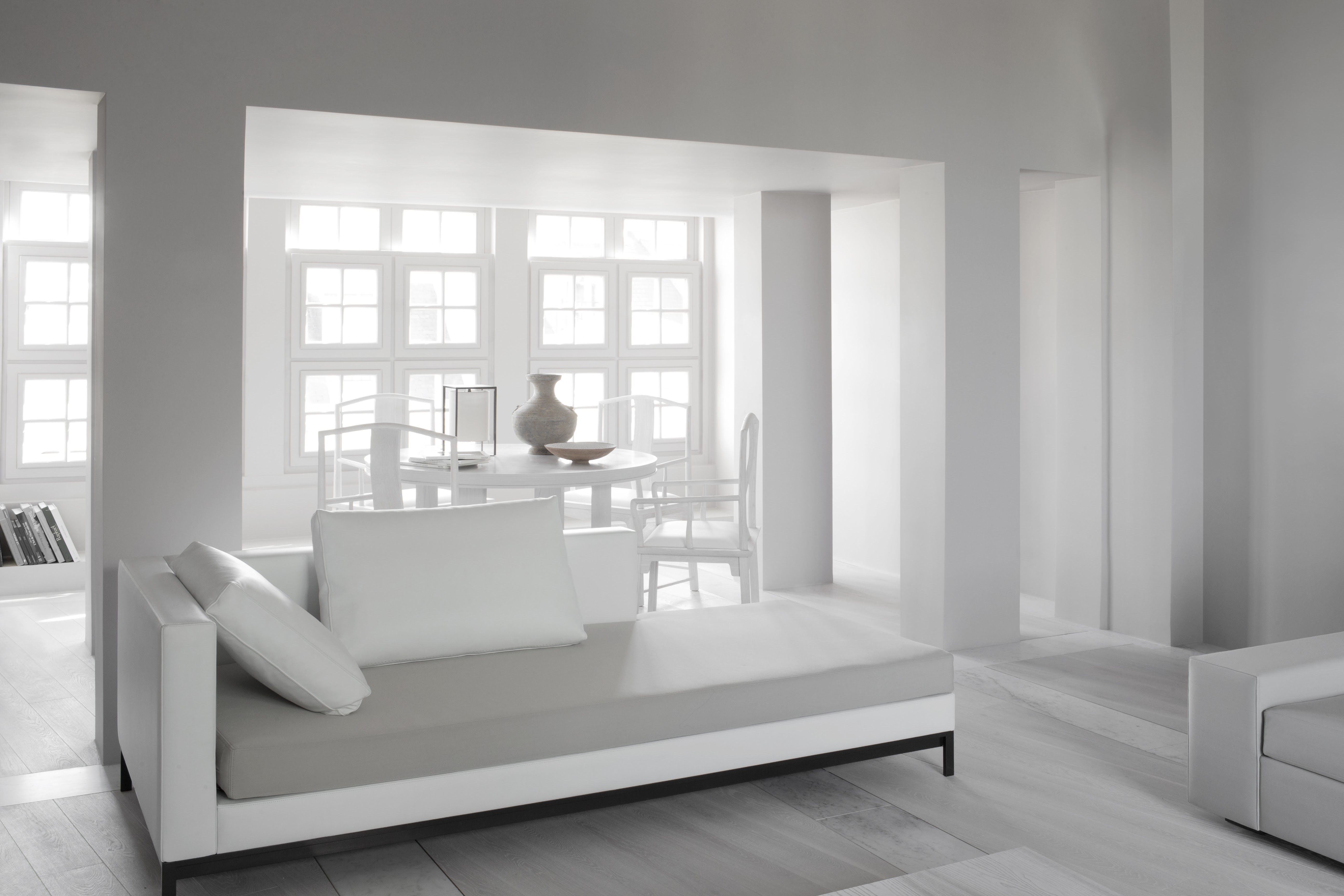 Decor Inspiration | Pure Minimalism by Parisian Designer Guillaume Alan: A Clean Slate for the New Year 