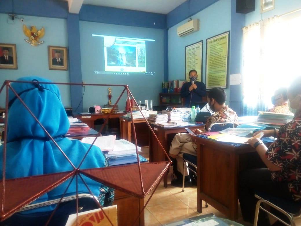 Sosialisasi Asessmen Kompetensi Minimum Akm Dan Survei Karakter Arah Kebijakan Baru Pengganti Ujian Nasional Un Sma Negeri 1 Bojonegoro