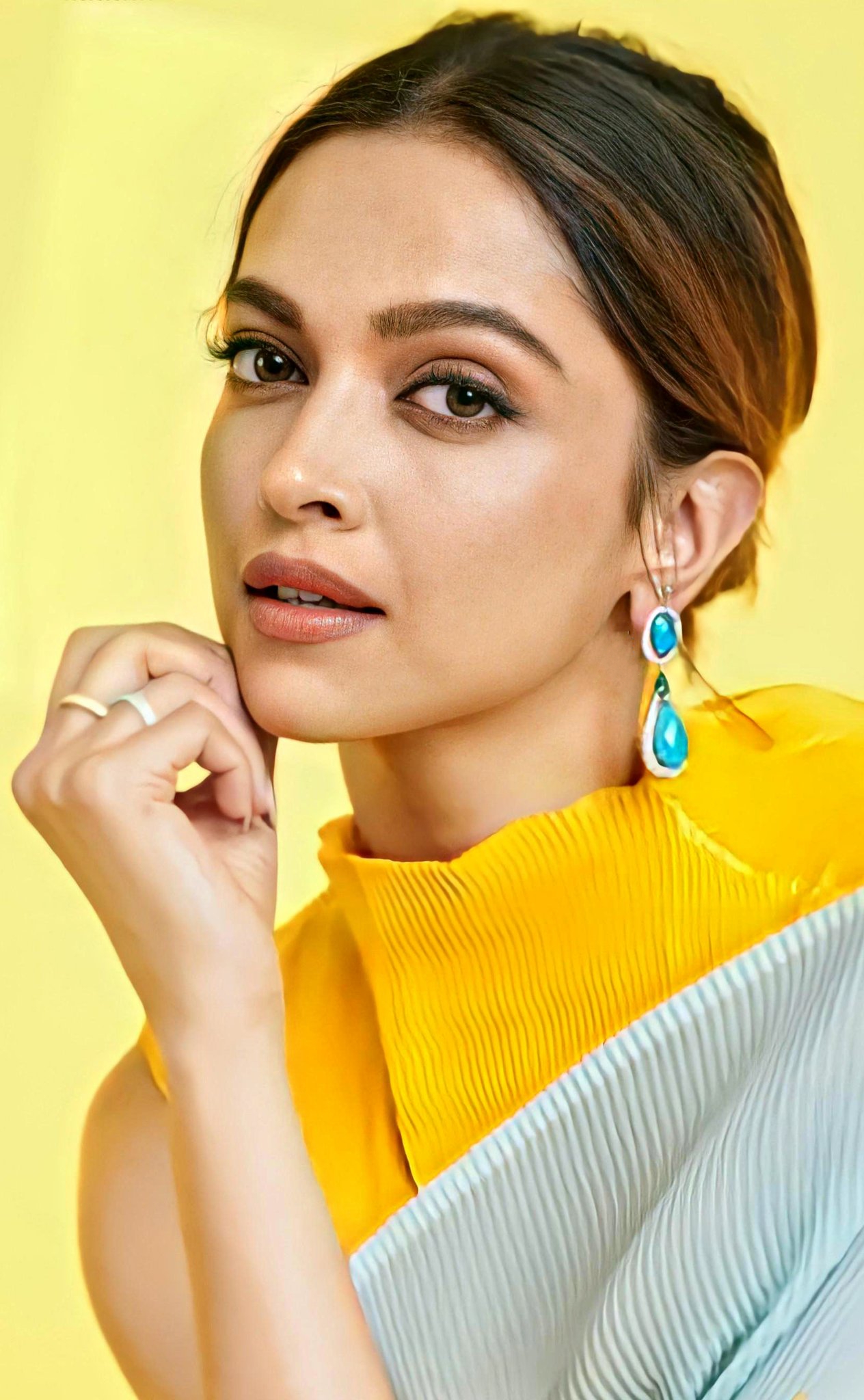 Deepika Padukone UHD HD Photo