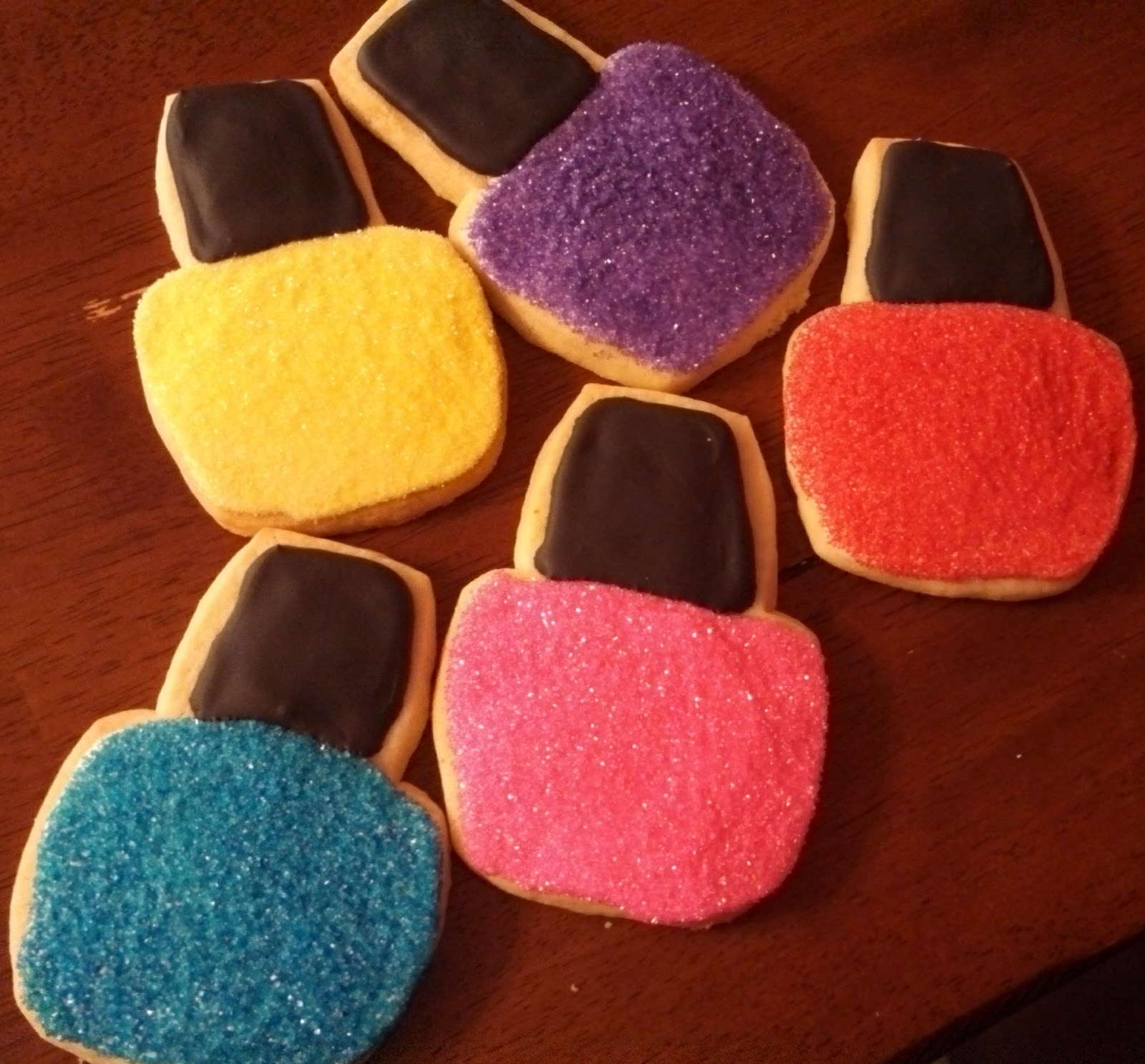 Sugar & Spice Sweets: Nail Polish Bottle Cookies