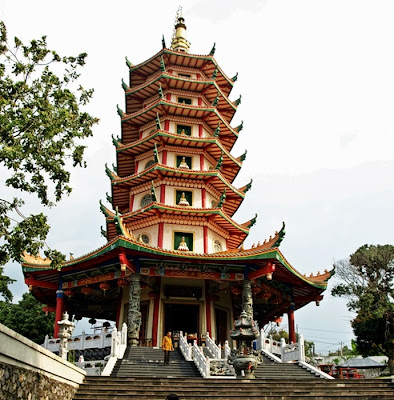 Vihara Buddhagaya Watugong - wisata semarang