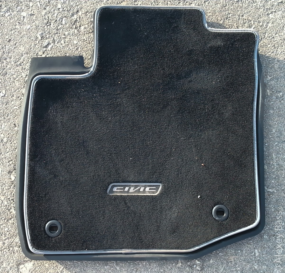 New Honda Civic Hatchback Mk9 2013: Rubber mats