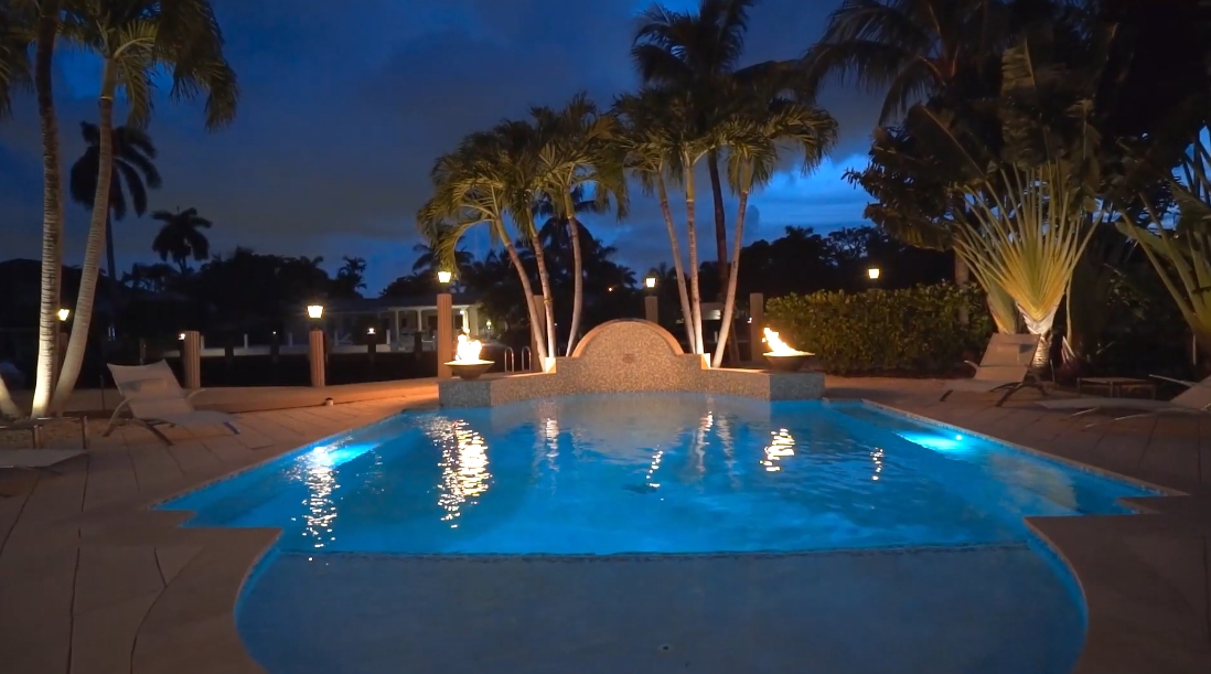 42 Interior Design Photos vs. 501 Riviera Isle Dr, Fort Lauderdale, FL